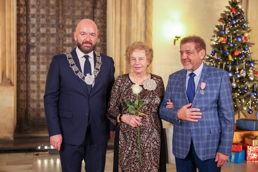 Sala Wielka Ratusza, spotkanie z parami z wieloletnim stażem, 9 grudnia 2024