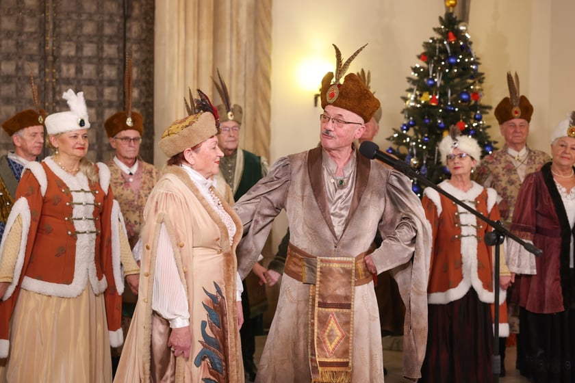 Sala Wielka Ratusza, spotkanie z parami z wieloletnim stażem, 9 grudnia 2024