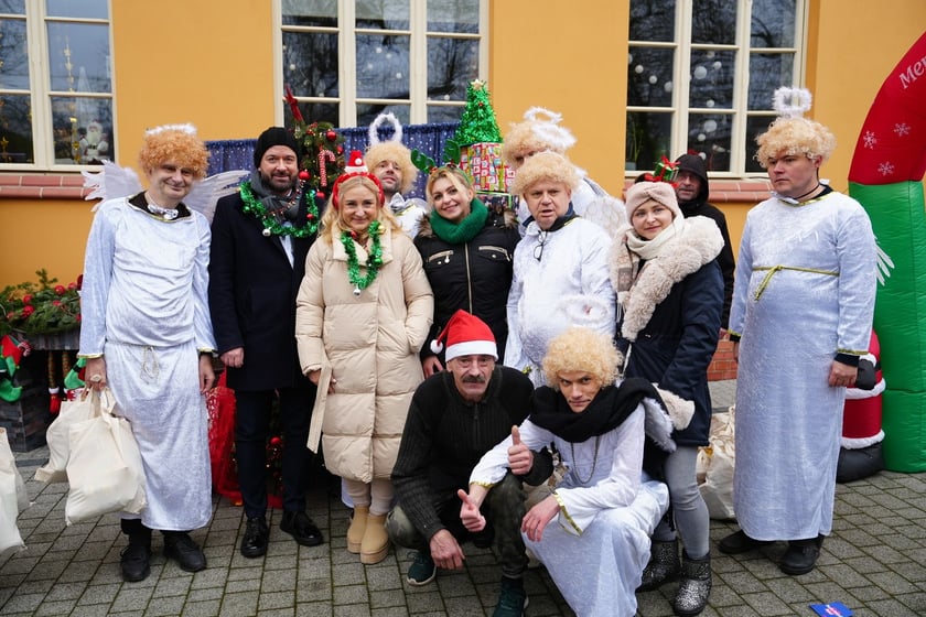 Paczki Dobrych Relacji dla mieszkańców. Spotkanie w Leśnicy
