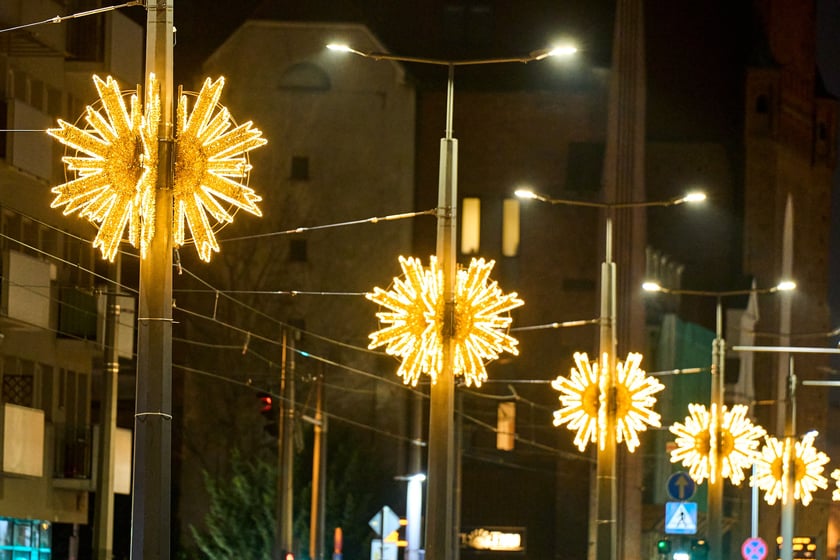 Świąteczne iluminacje i ozdoby we Wrocławiu