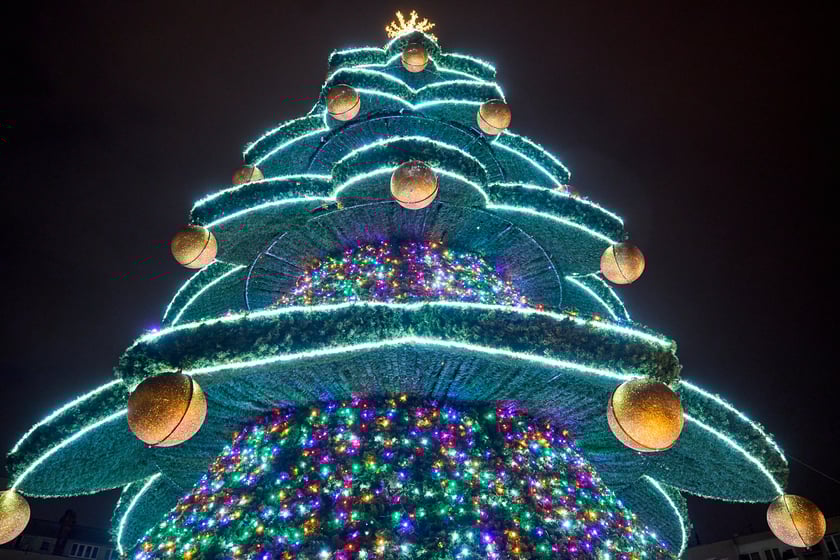 Świąteczne iluminacje i ozdoby we Wrocławiu, Nowy Targ