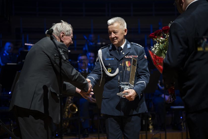 Koncert jubileuszowy Orkiestry Komendy Wojewódzkiej Policji we Wrocławiu w Narodowym Forum Muzyki we Wrocławiu