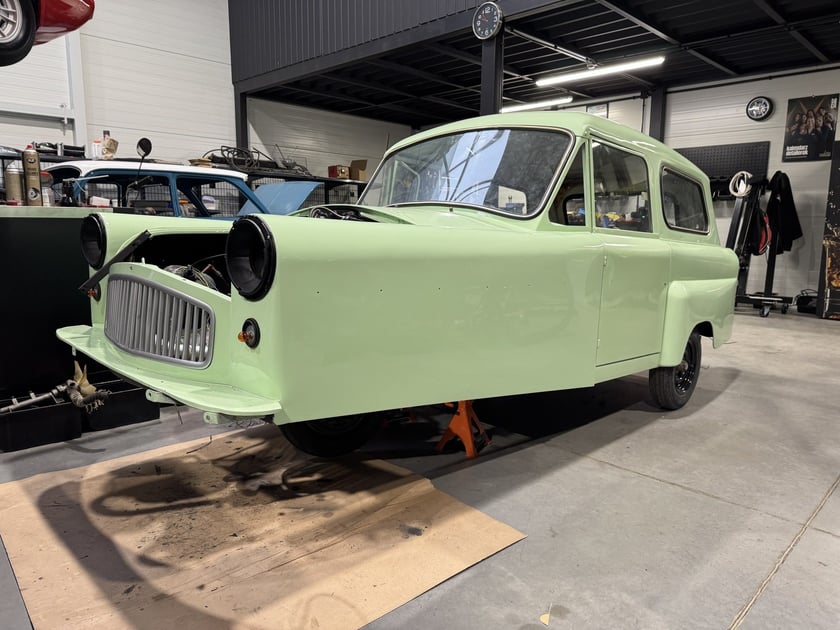 Eksponat w Muzeum Motoryzacji WENA w Oławie