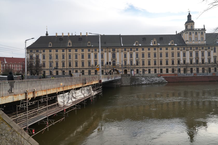 Remont mostów Uniwersyteckich (14 stycznia 2025)