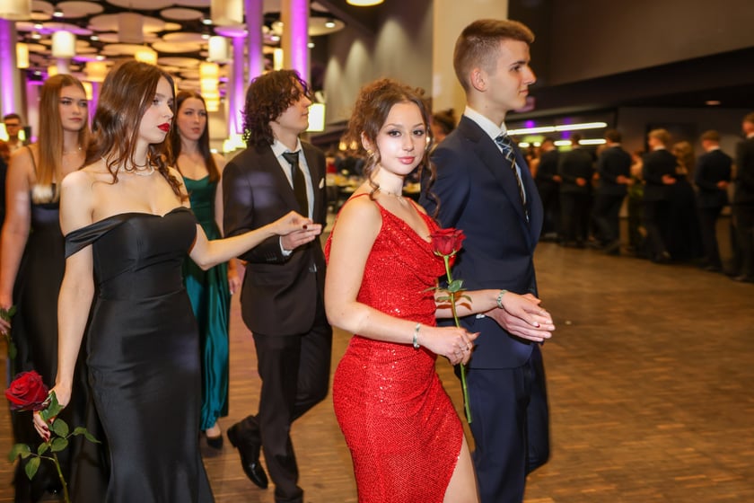 Studniówka VII LO im. K. K. Baczyńskiego na stadionie Tarczyński Arena (18 stycznia 2025)
