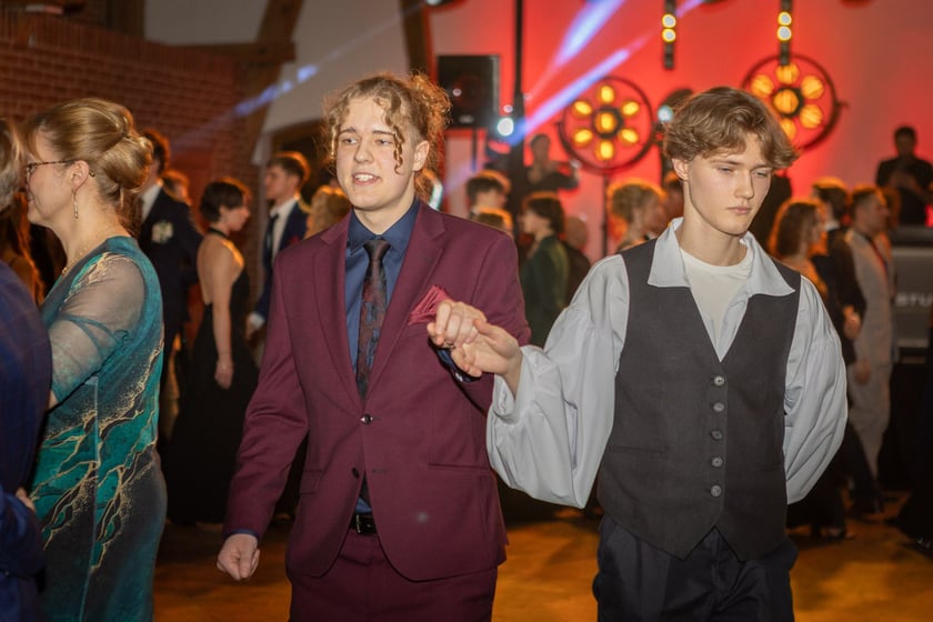 Studniówka LO nr III im. Adama Mickiewicza w Zamku Topacz (18.01.2025)