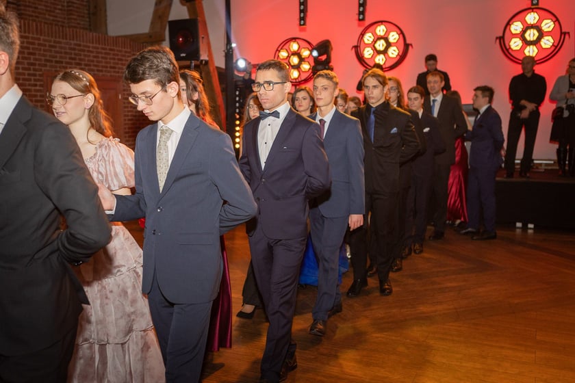 Studniówka LO nr III im. Adama Mickiewicza w Zamku Topacz (18.01.2025)