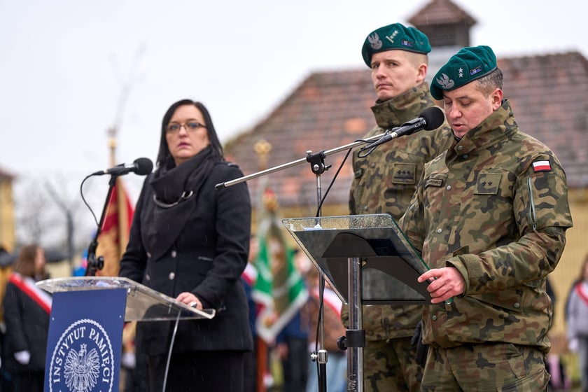 Uroczystości upamiętniające ofiary marszu śmierci. Wrocław, Leśnica, 23.01.2025