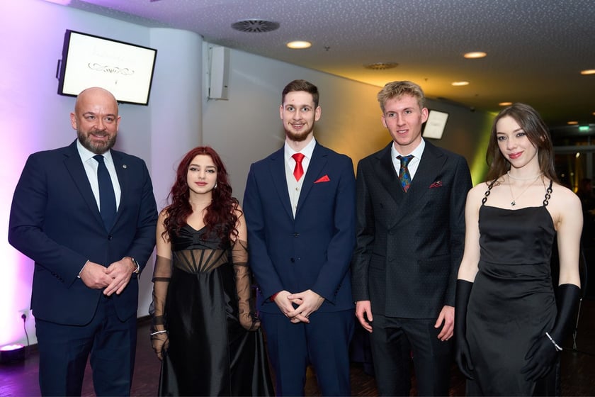 Studniówka Elektronicznych Zakładów Naukowych we Wrocławiu - 31.01.2025 r.