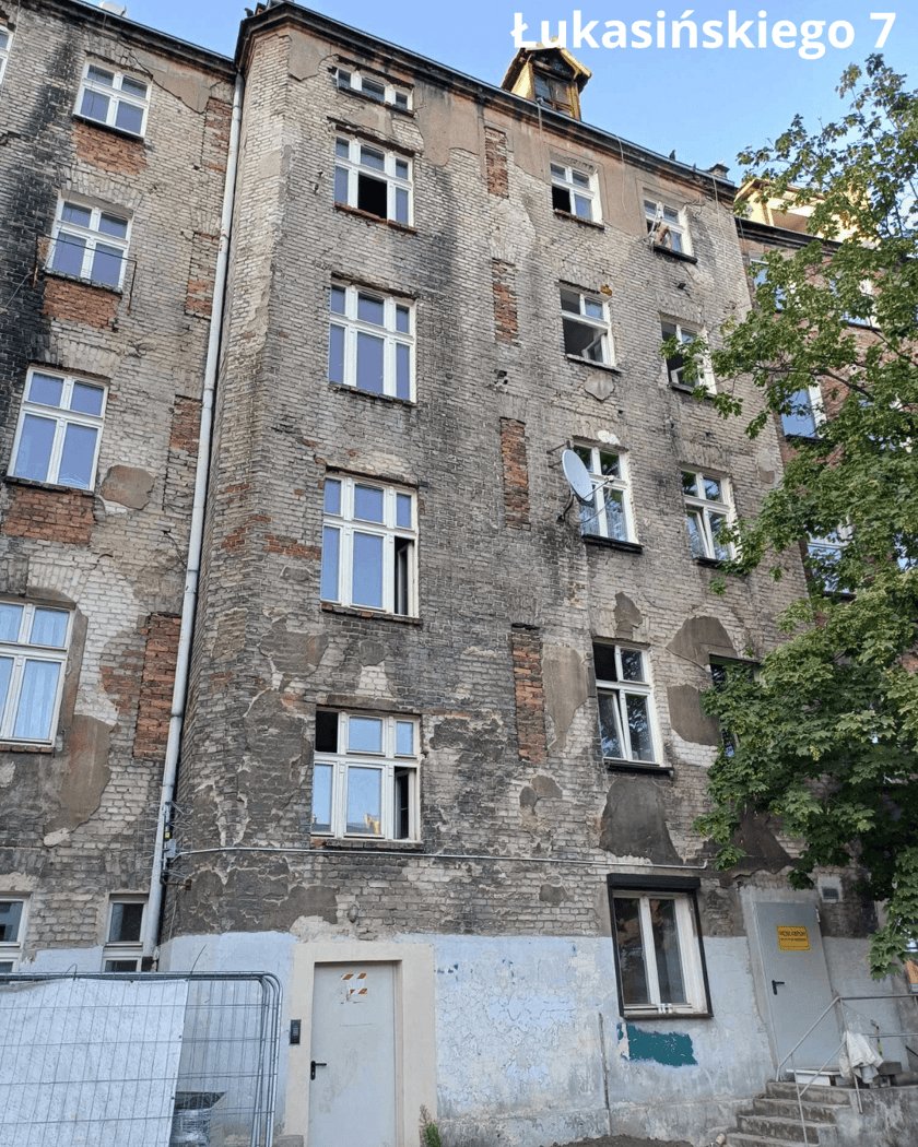 Łukasińskiego 7 - przed remontem