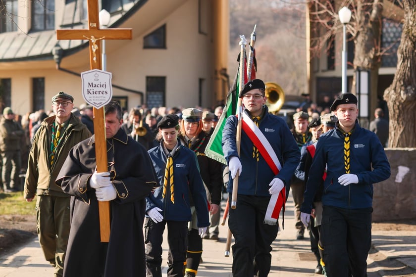 Pogrzeb Macieja Kieresa, artysty i dziennikarza