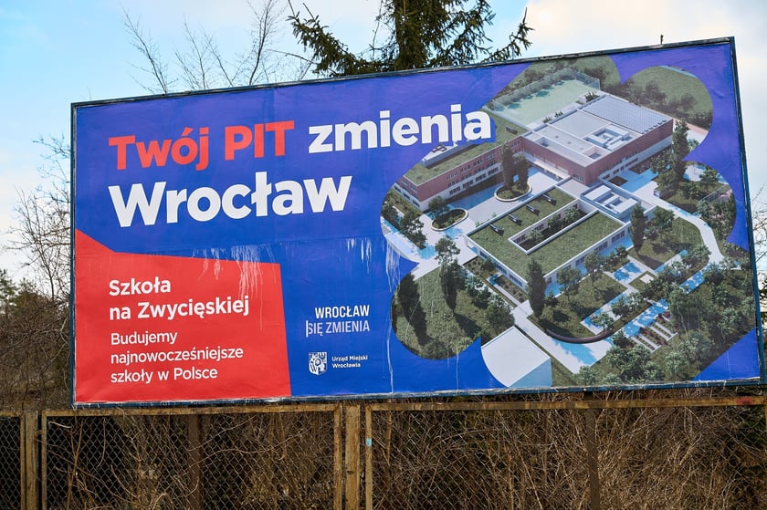 Billboard kampanii Tw&oacute;j PIT zmienia Wrocław