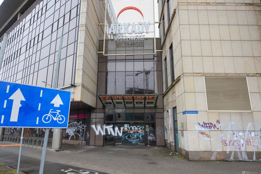 1 marca - zmiana organizacji ruchu pod Arkadami Wrocławskimi