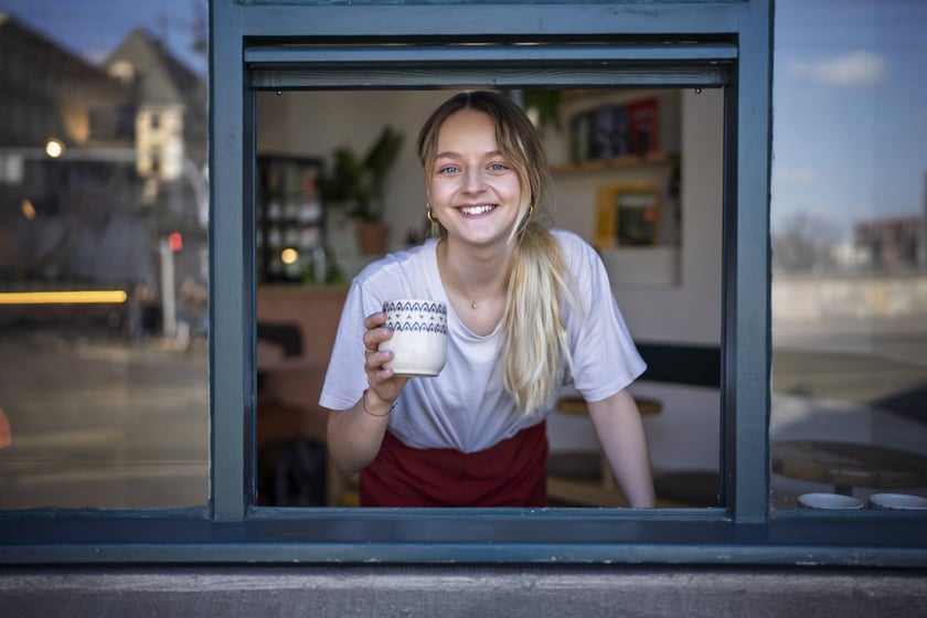 Kawiarnię &bdquo;Łyk&rdquo; znajdziemy w baszcie na moście Pomorskim. Prowadzą ją Cezary Wr&oacute;blewski i Katerina Zubova&nbsp;