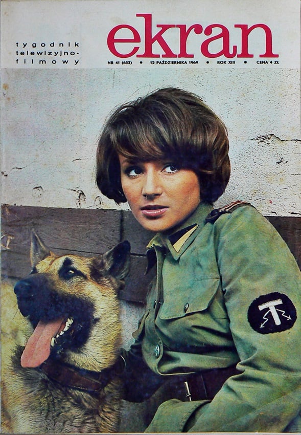 Małgorzata Niemirska (filmowa Lidka) z psem grającym Szarika na okładce tygodnika "Ekran"