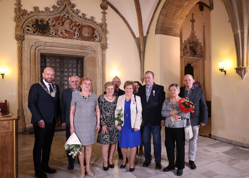 Spotkanie z parami z wieloletnim stażem w Ratuszu - 11.03.2025 r.