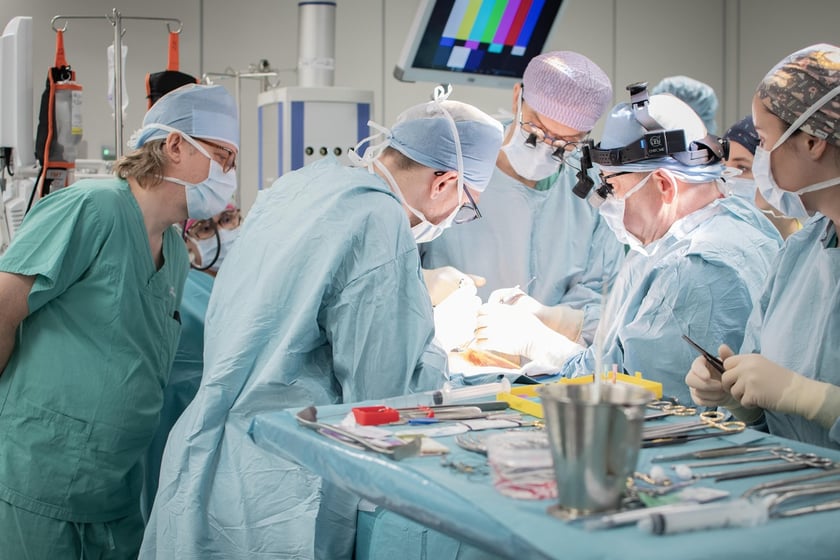 operacja z wykorzystaniem robota Da Vinci