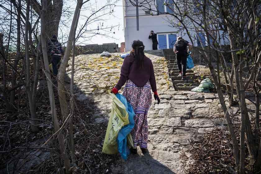 Posprzątali Odrę, teraz powstaną z tego dzieła sztuki. Ziściła się wrocłąwska część projektu SEKTOR 333