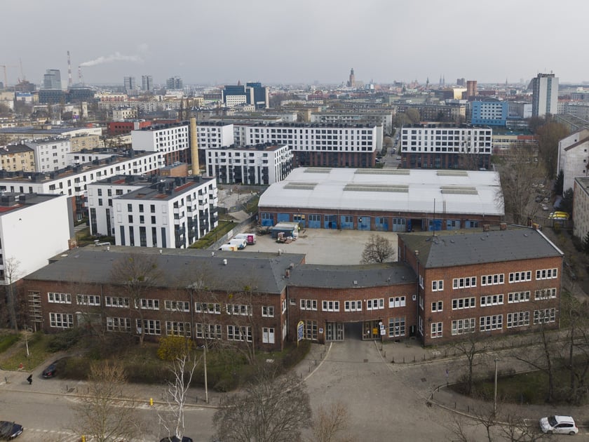 Konferencja w hali przy Kolejowej, przyszłej BWA Wrocław (26 marca 2025 r.)