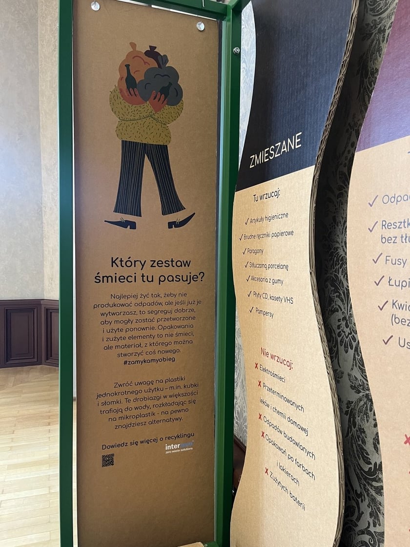 Na zdjęciach wystawa EkoEksperymentarium na Dworcu Wrocław Gł&oacute;wny