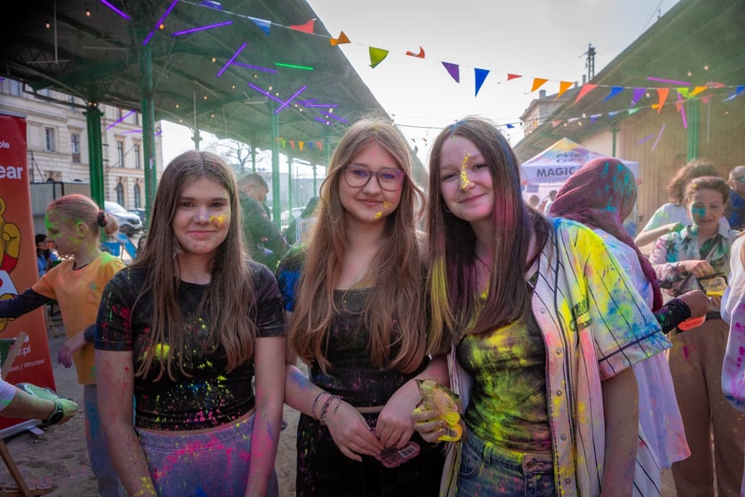 Świetna zabawa w sobotę 29 marca na Świebodzkim - Wroclaw Holi Celebration 2025, czyli Festiwalu Kolorów