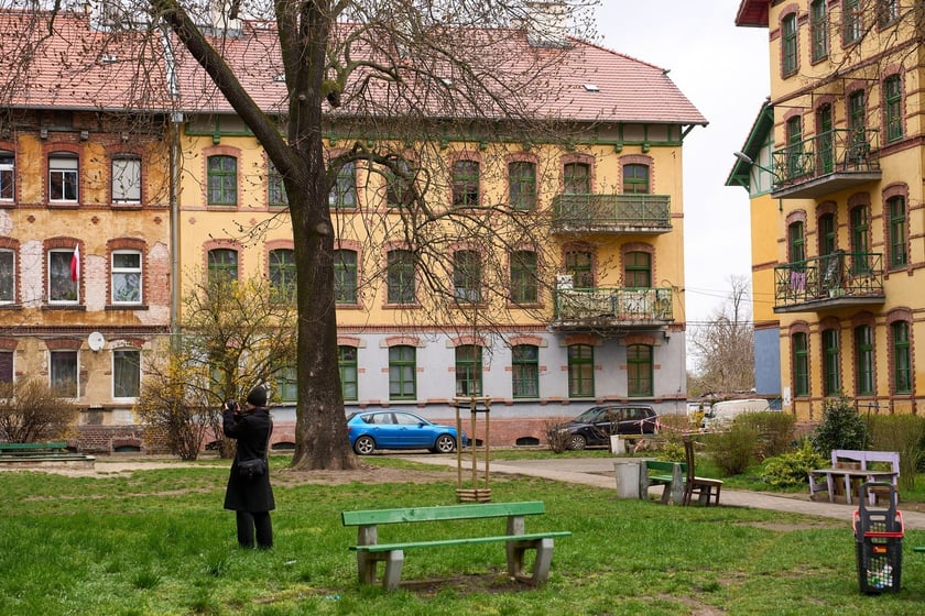 Dawne osiedle kolejowe na Brochowie odzyska blask dzięki remontom w ramach programu #PoWROtyKamienic