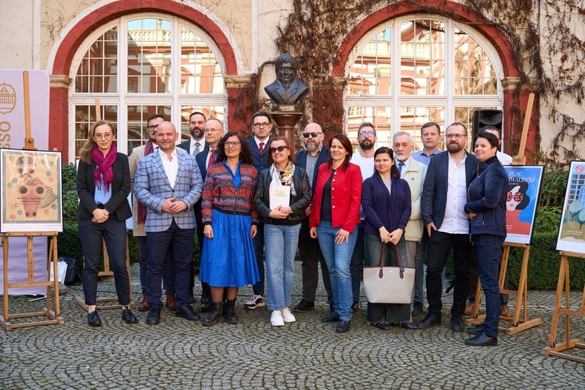 Już wkr&oacute;tce do Ossolineum trafią dokumenty i materiały z wrocławskich osiedli
