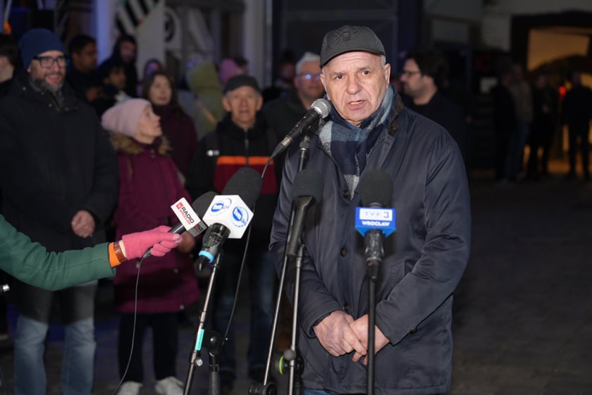 Wrocławska galeria neonów przy Ruskiej znów świeci! Niezwykły pokaz - 5.04.2025