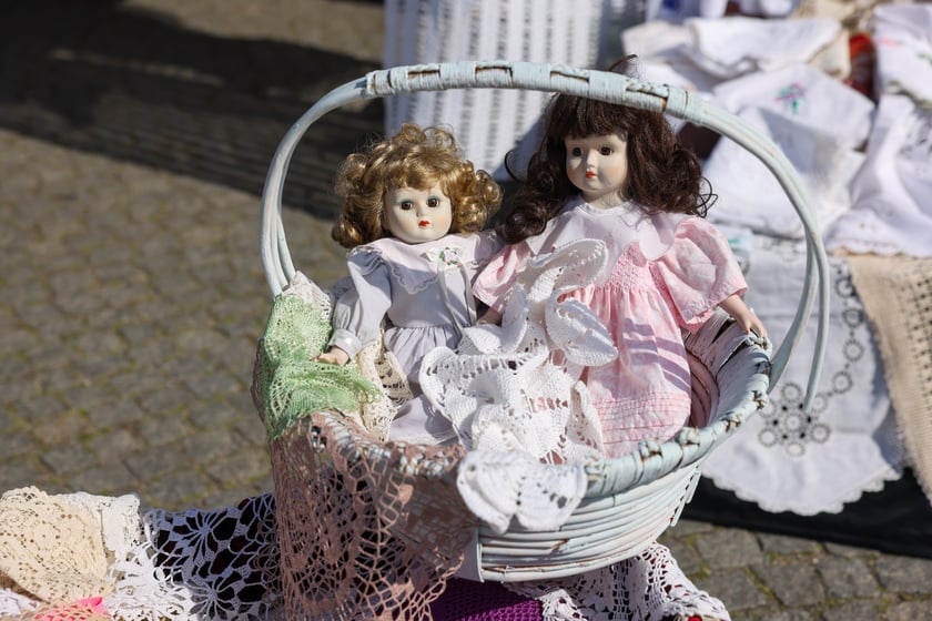 Giełda Staroci przy Hali Stulecia w niedzielę 13 kwietnia 2025 roku