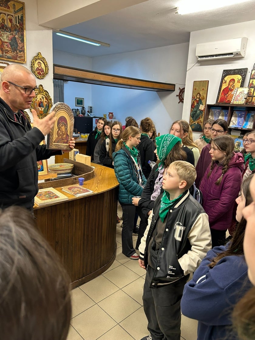Trzydzieścioro uczniów Szkoły Podstawowej nr 53 we Wrocławiu wzięło udział w projekcie edukacyjnym zrealizowanym w ramach unijnego programu Erasmus+.
