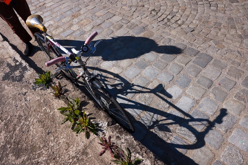 Briefing dotyczący przekazania rowerów z Biura Rzeczy Znalezionych wrocławskiego ZDiUM podopiecznym MOPS