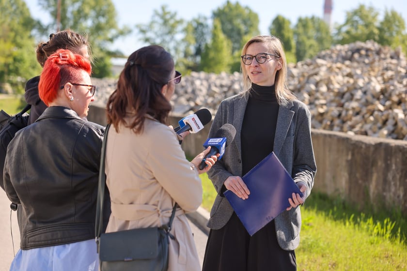 Briefing dotyczący przekazania rowerów z Biura Rzeczy Znalezionych wrocławskiego ZDiUM podopiecznym MOPS