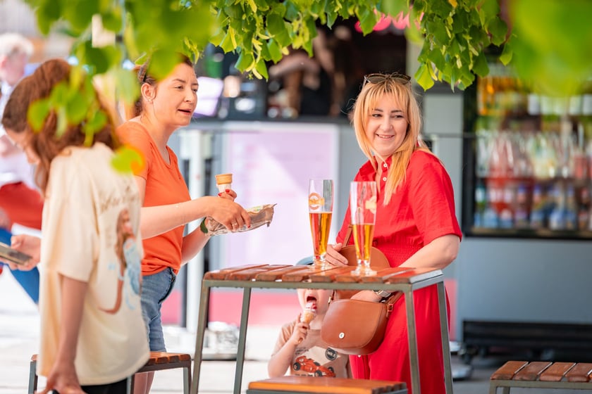 Wrocławianie spędzający majówkę w mieście - 2 maja 2025 r.