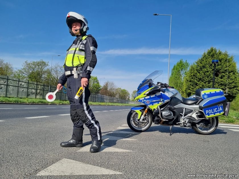 Powiększ obraz: kontrole drogowe w długi majowy weekend