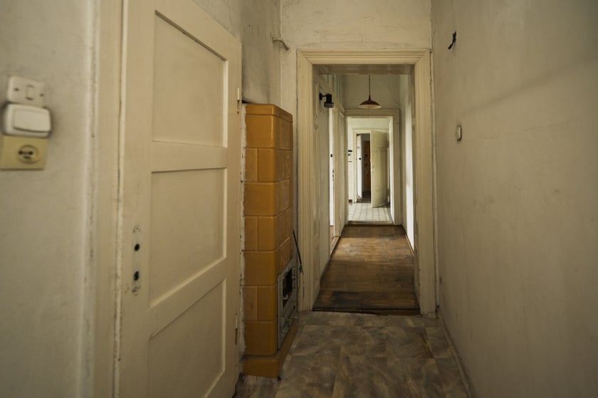 Wnętrza kamienic 1, 1a i 1b na Dworcowej we Wrocławiu