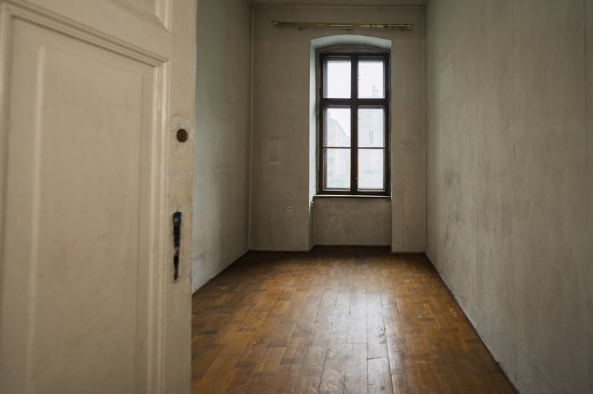 Wnętrza kamienic 1, 1a i 1b na Dworcowej we Wrocławiu