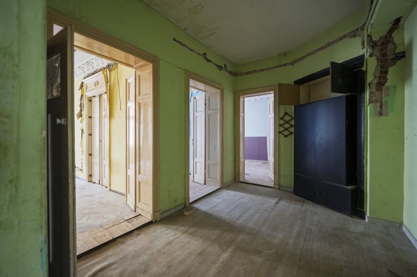 Wnętrza kamienic 1, 1a i 1b na Dworcowej we Wrocławiu