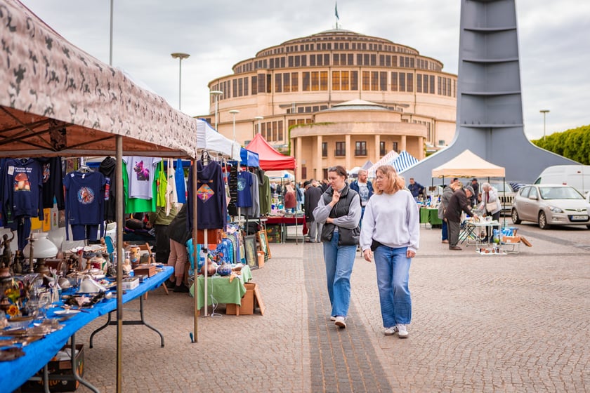 Giełda Staroci pod Iglicą - sobota 10 maja 2025