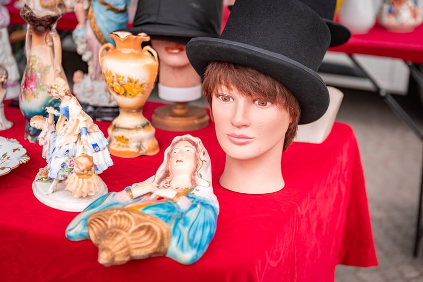 Giełda Staroci pod Iglicą - sobota 10 maja 2025