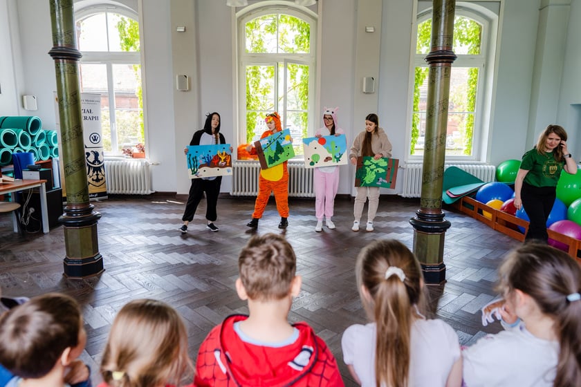 Przedszkole nr 149 w odwiedzinach na Uniwersytecie Medycznym we Wrocławiu
