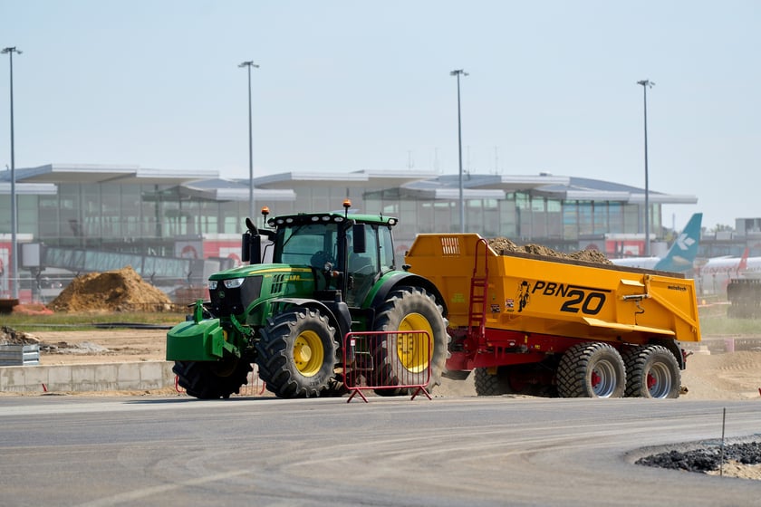 Rozbudowa części lotniczej, 14 maja 2025 roku