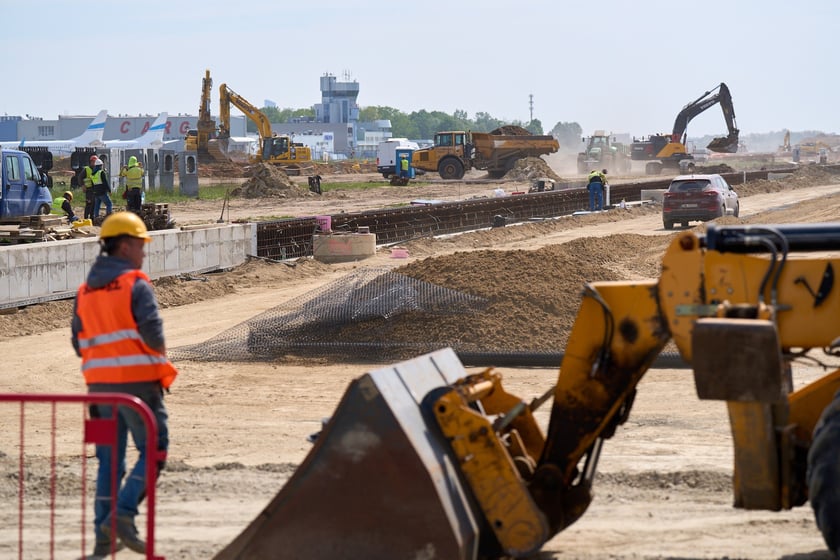 Rozbudowa części lotniczej, 14 maja 2025 roku