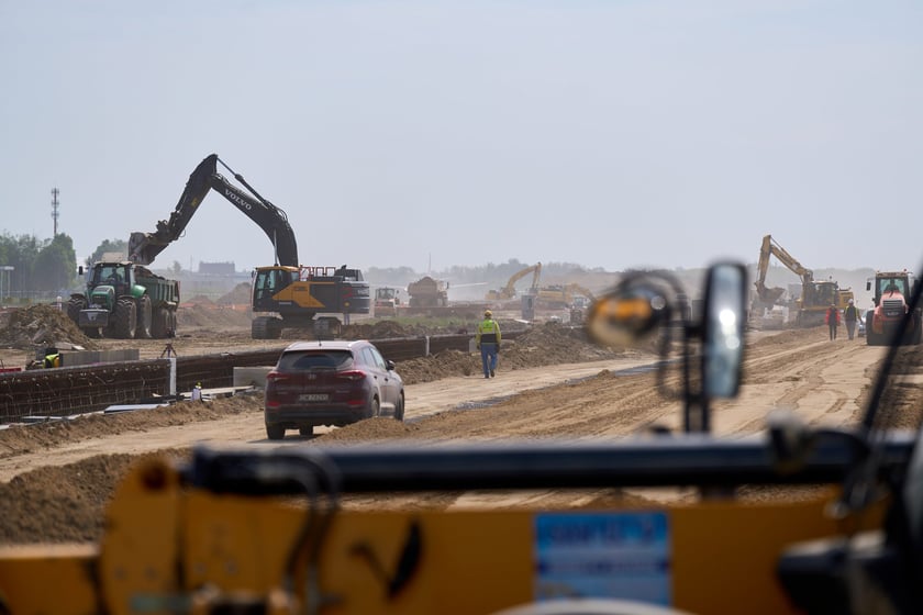 Rozbudowa części lotniczej, 14 maja 2025 roku