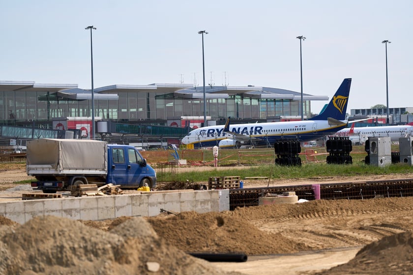 Rozbudowa części lotniczej, 14 maja 2025 roku