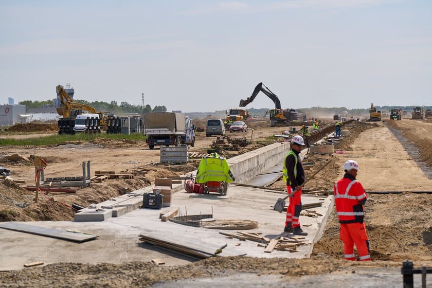 Rozbudowa części lotniczej, 14 maja 2025 roku