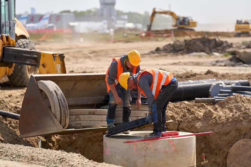 Rozbudowa części lotniczej, 14 maja 2025 roku
