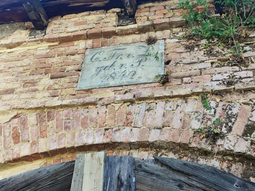 Okolice dawnego pałacu von Zedlitza w Czerńczycach