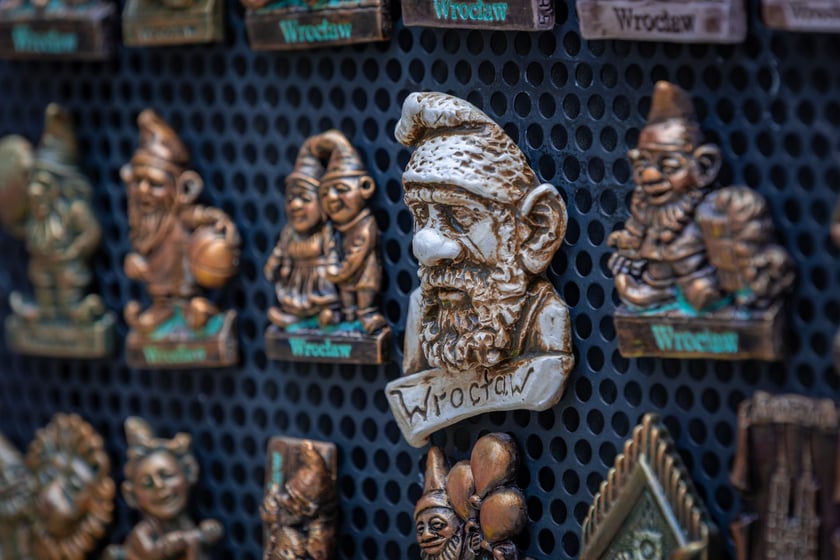 Pierwszy dzień Jarmarku Świętojańskiego na wrocławskim Rynku