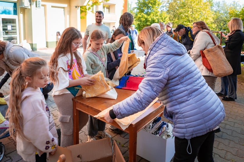 Święto Nowego Dworu - odsłonięcie muralu przy ul. Nowodworskiej (23 maja)