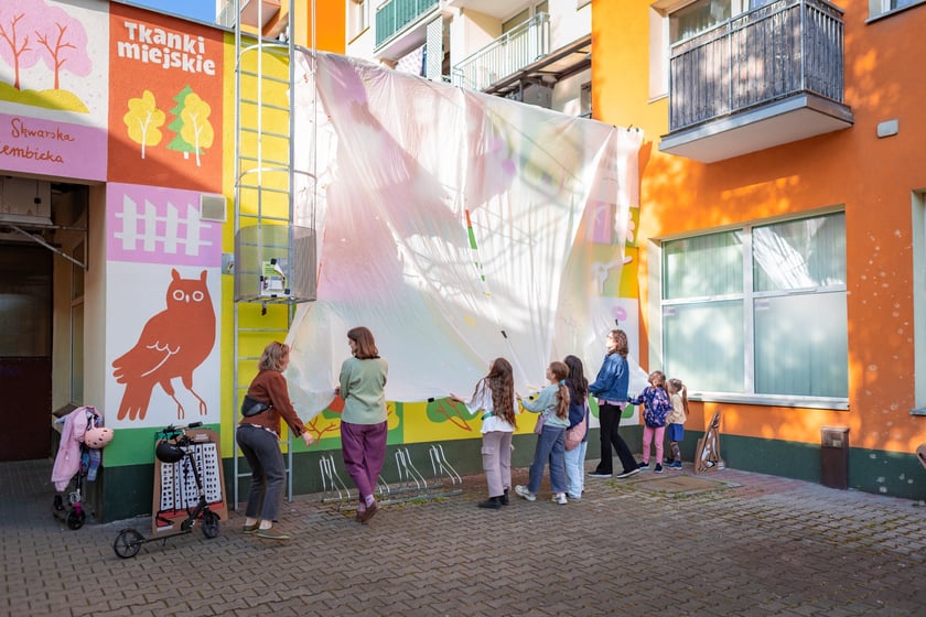 Święto Nowego Dworu - odsłonięcie muralu przy ul. Nowodworskiej (23 maja)